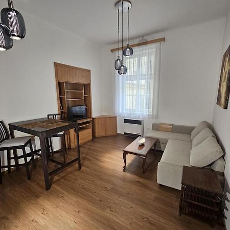 Sweet Apartment In The Heart Of Praga Exterior foto
